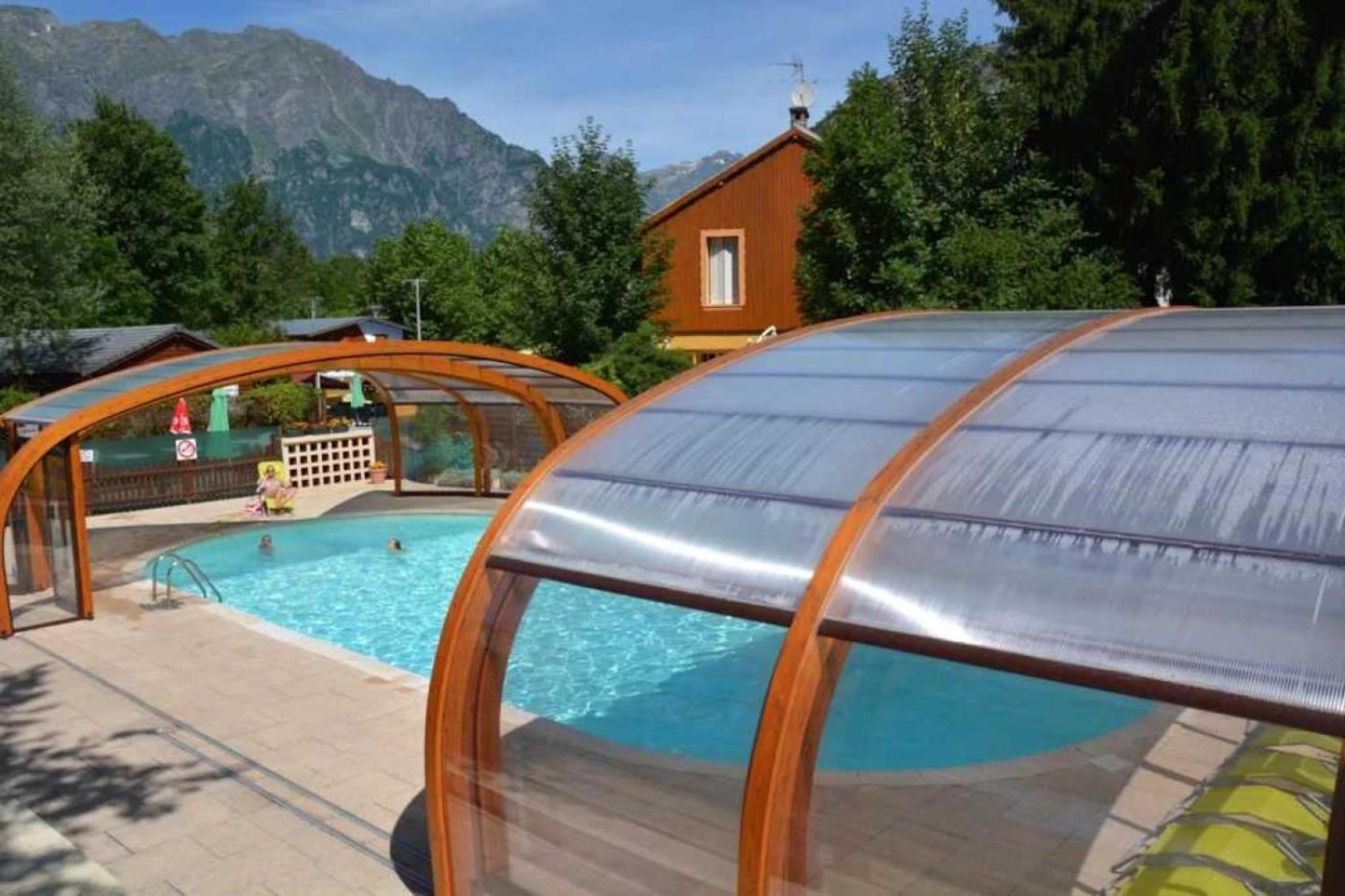 Camping 5 Etoiles - Piscine - Eeceff Le Bourg-dʼOisans Eksteriør billede