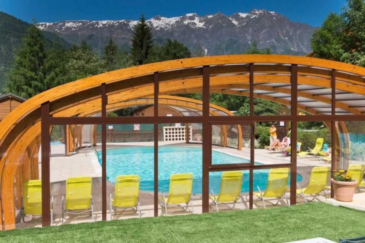 Camping 5 Etoiles - Piscine - Eeceff Le Bourg-dʼOisans Eksteriør billede