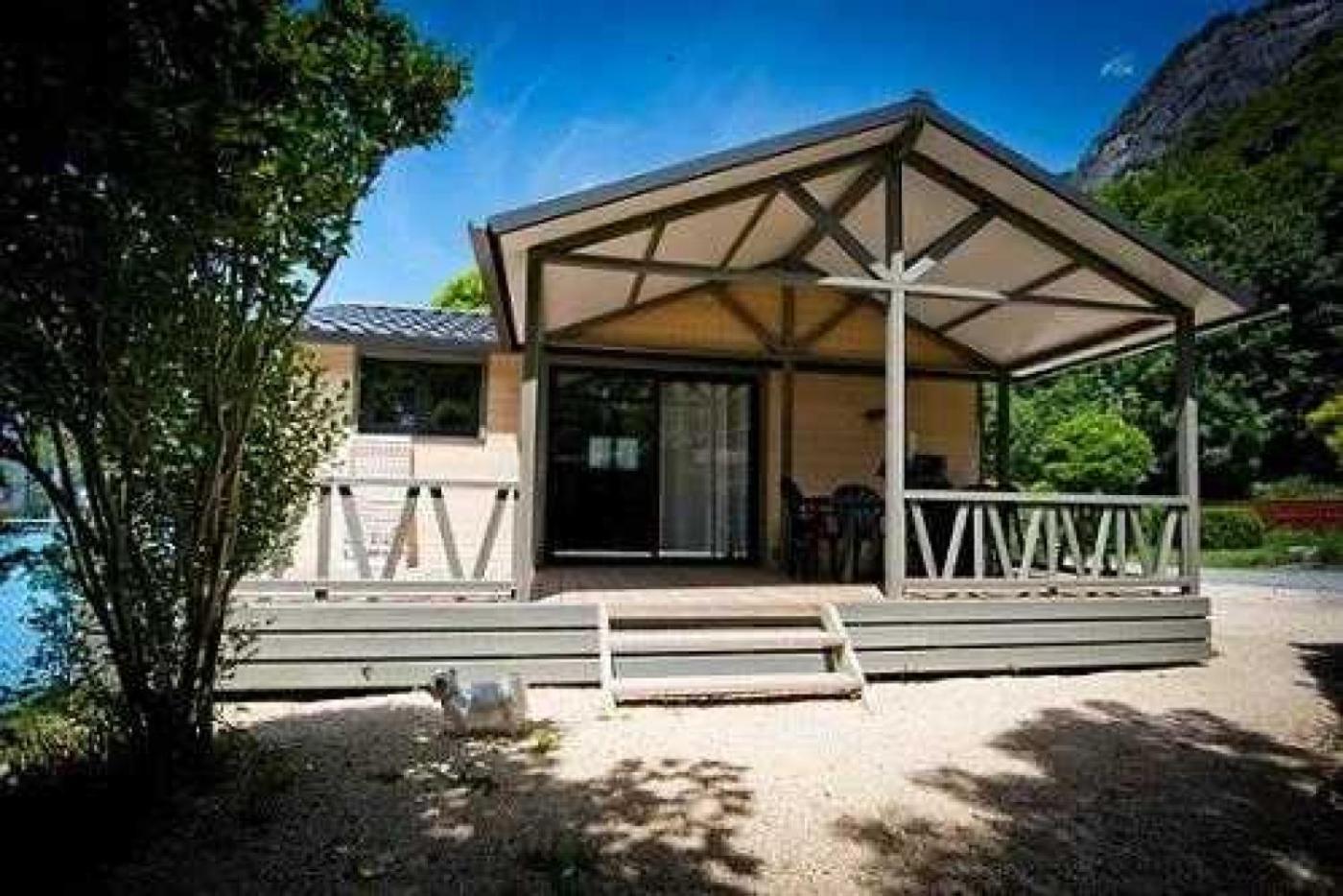 Camping 5 Etoiles - Piscine - Eeceff Le Bourg-dʼOisans Eksteriør billede